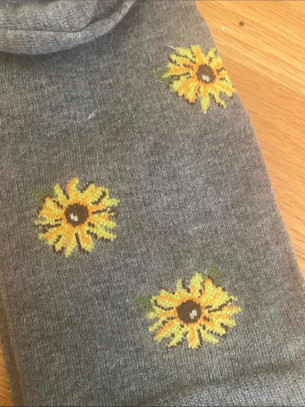 NWT Dr Motion Women's Gray Knee-High Compression Socks Sunflowers